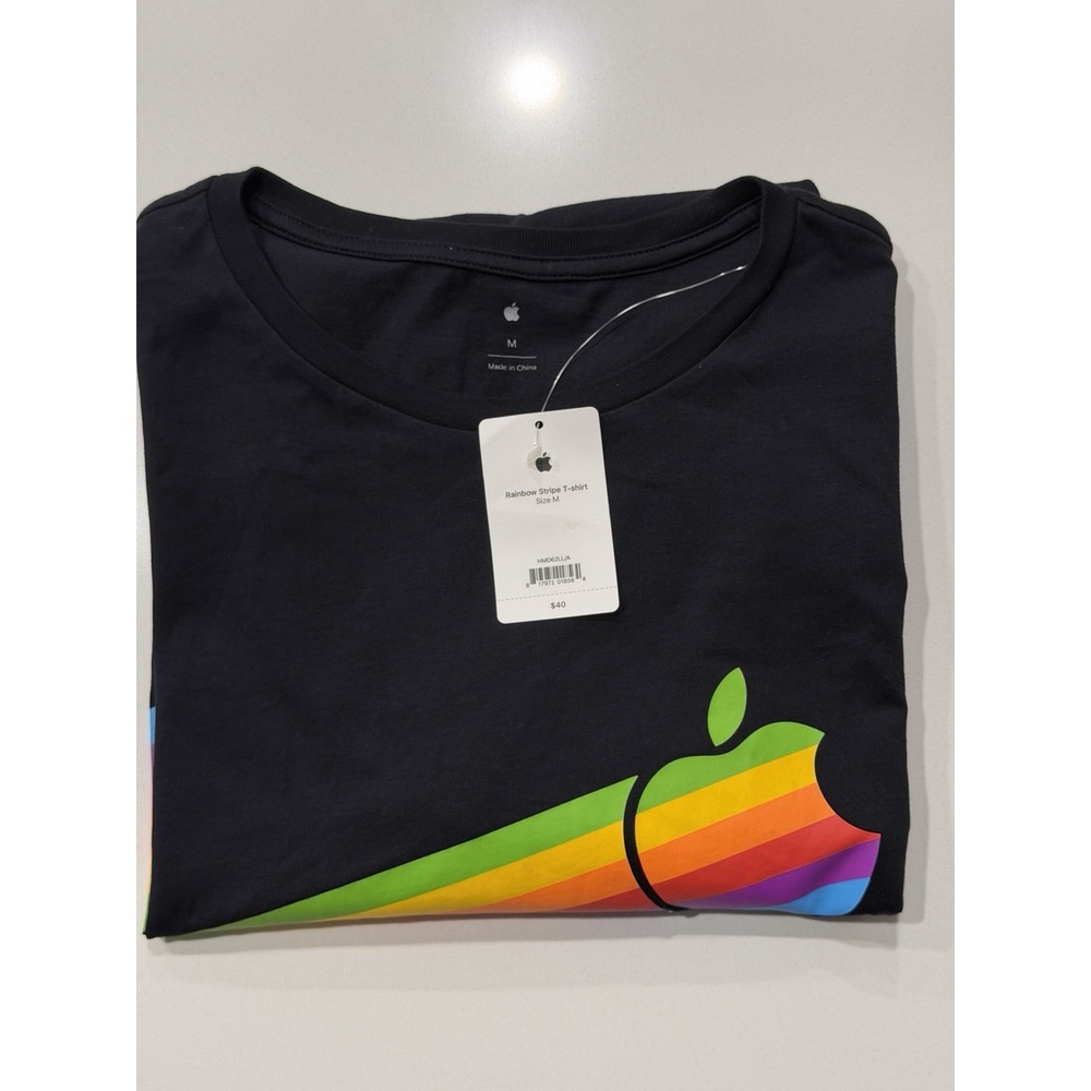 Apple Rainbow Stripe T-Shirt Black HMD62LL/A Macintosh Mens M NWT